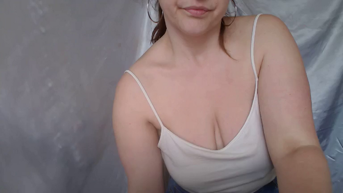 BettyGirlKiss