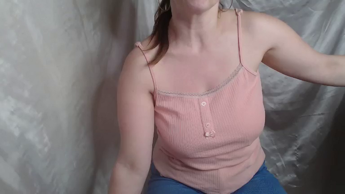 BettyGirlKiss