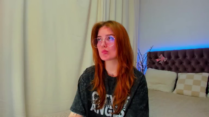 EllaMyerss