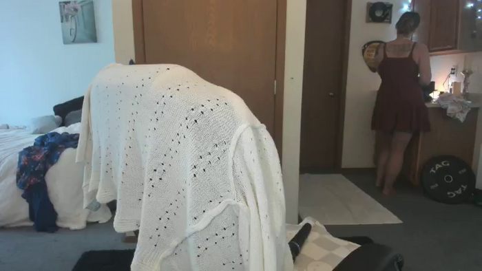 Hottyhousewife18