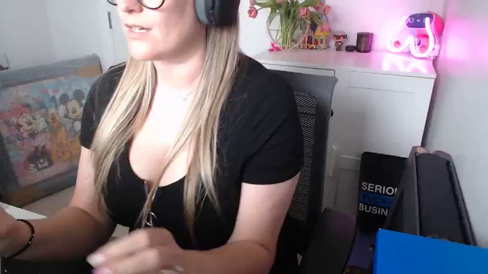 TittieTia19