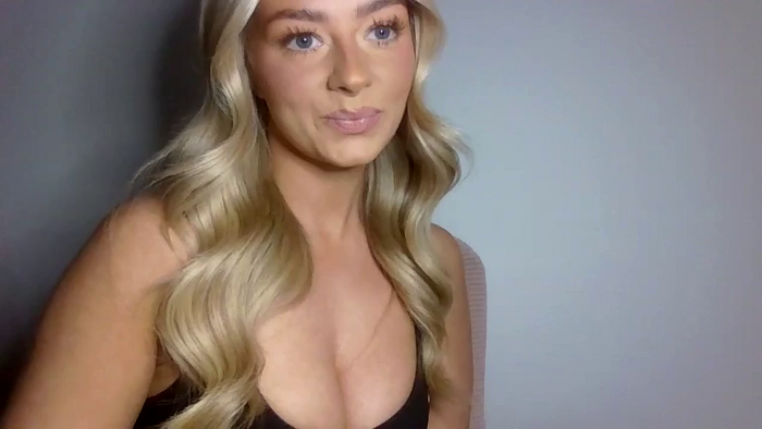X_Zoey_UK