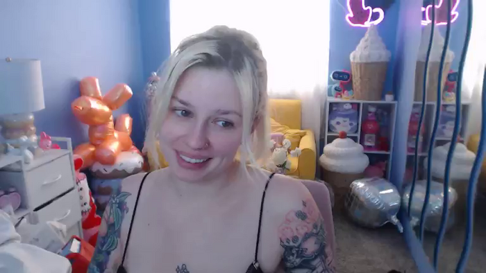 Angelina_Glass