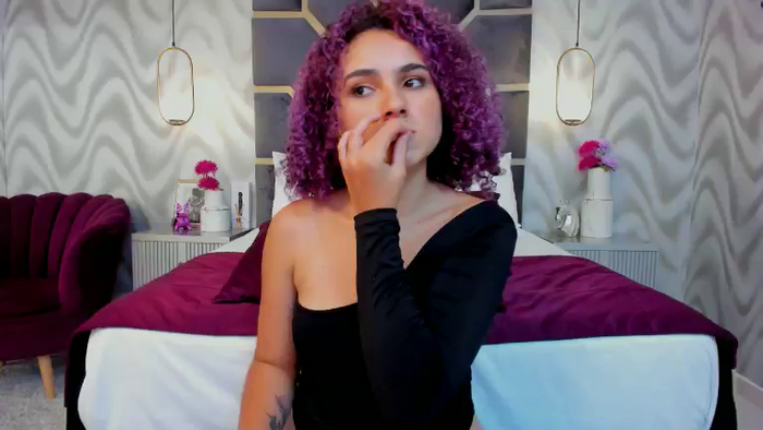 HollyJhonson