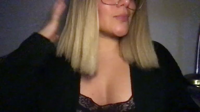 MistressLouUK