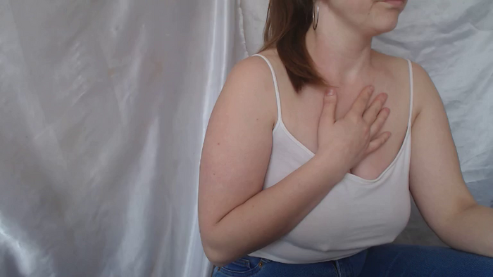 BettyGirlKiss
