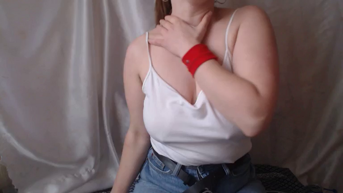 BettyGirlKiss