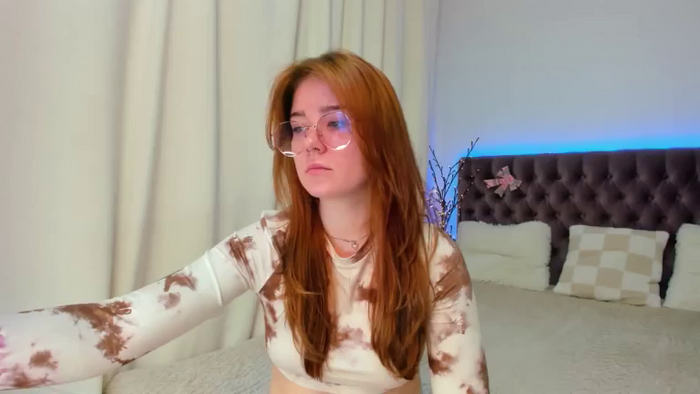 EllaMyerss