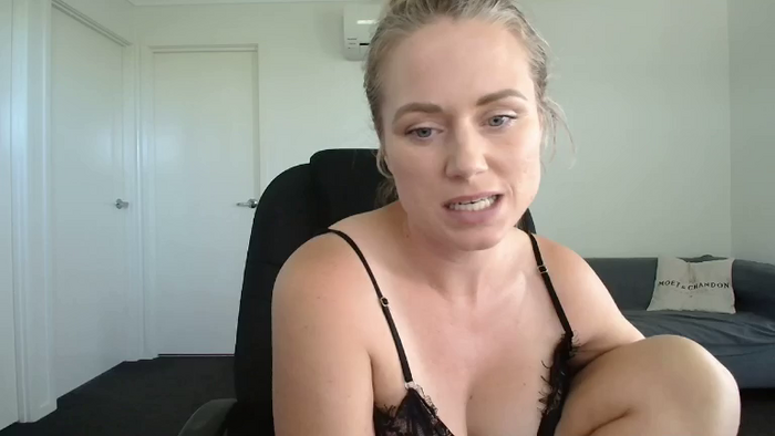 KateDivineUK
