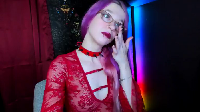 NikkiVill