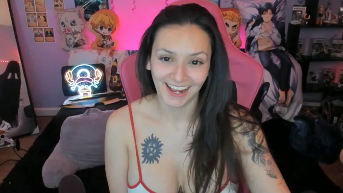Alyx_Singer