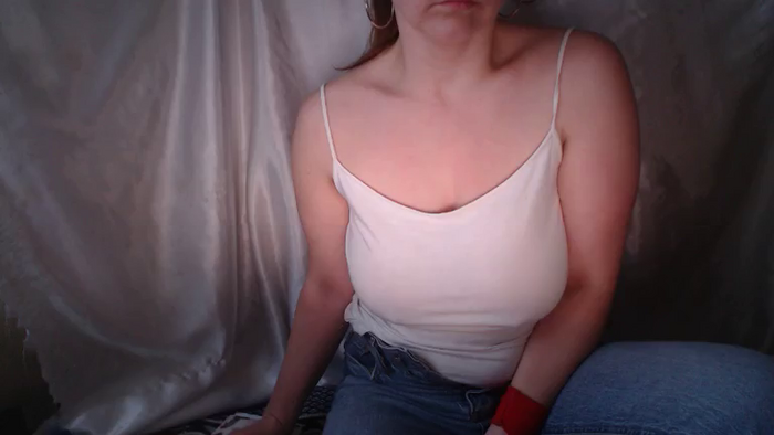 BettyGirlKiss