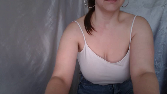 BettyGirlKiss