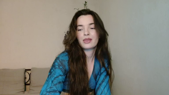 LuckyVicky28