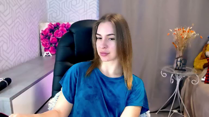 MeganNaughtyy