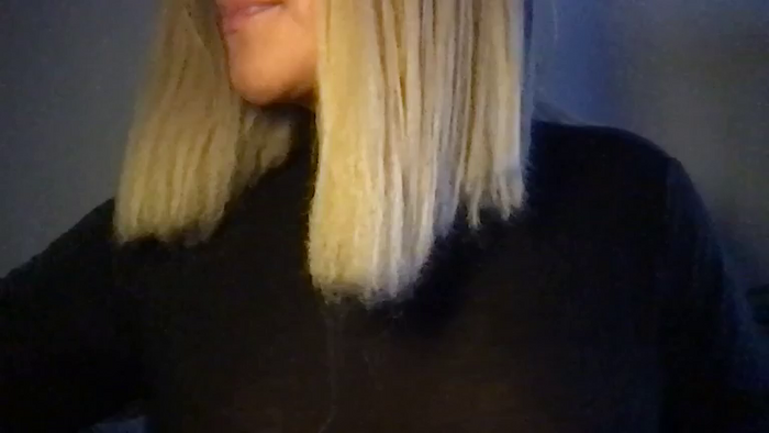 MistressLouUK