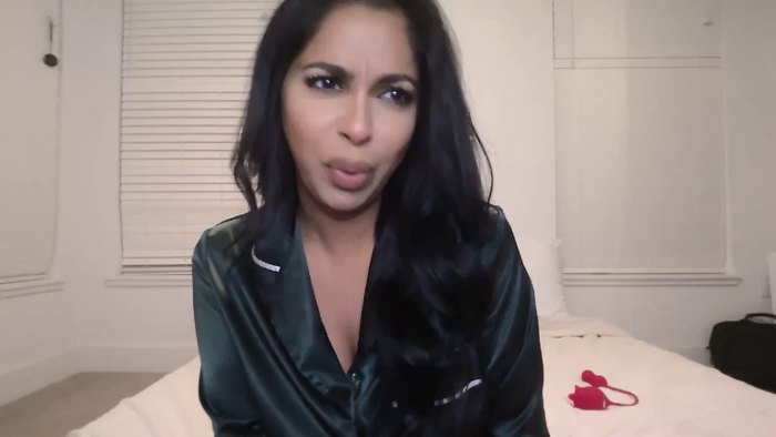 Yasmin93