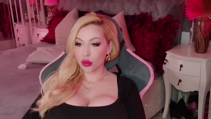 Alpha_Goddess