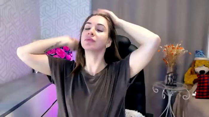 MeganNaughtyy