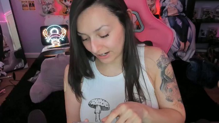 Alyx_Singer