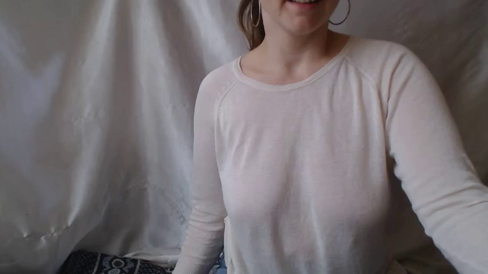 BettyGirlKiss