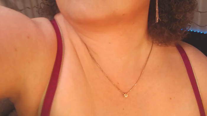 CurvyKatty40DD