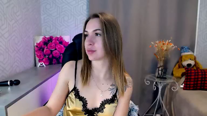 MeganNaughtyy