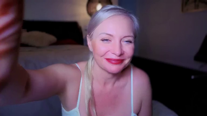 MsLindsayDevis