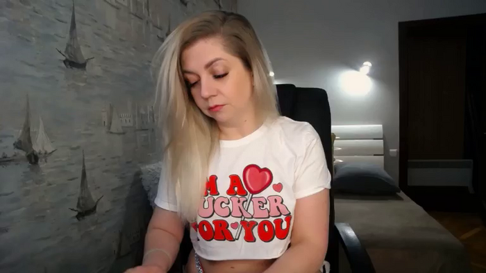 Nichole_Hill