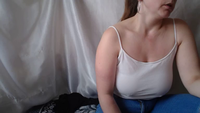BettyGirlKiss