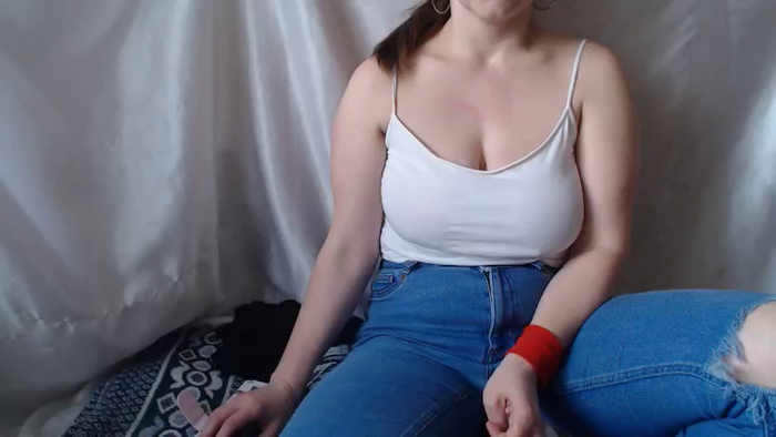 BettyGirlKiss