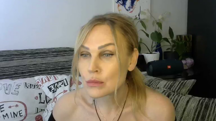 Evie_Paige