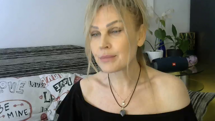 Evie_Paige