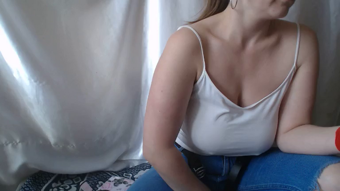 BettyGirlKiss