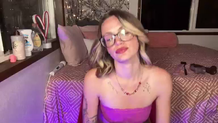 Halleheartly98