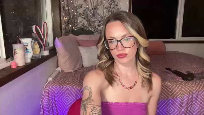 Halleheartly98