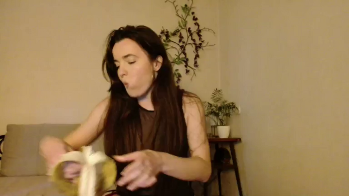 LuckyVicky28