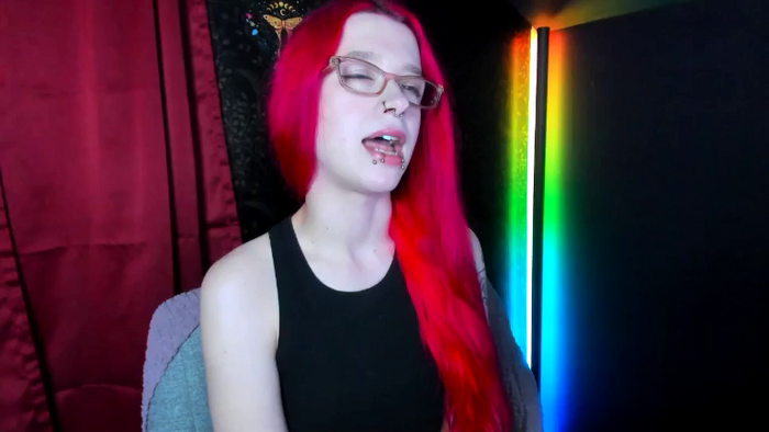 NikkiVill