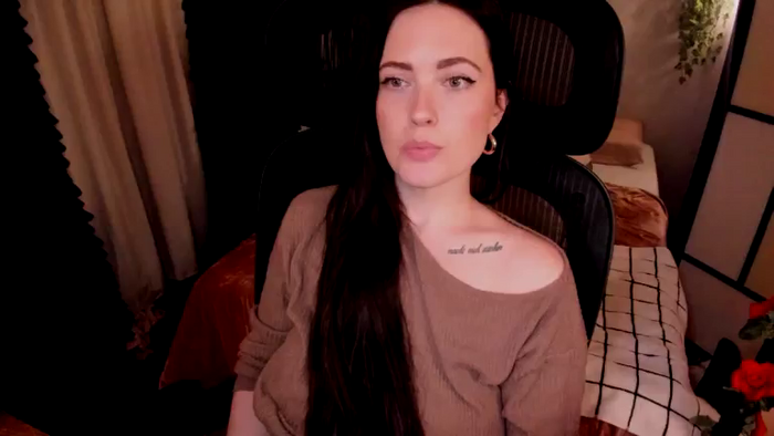 VoluptuousSophia