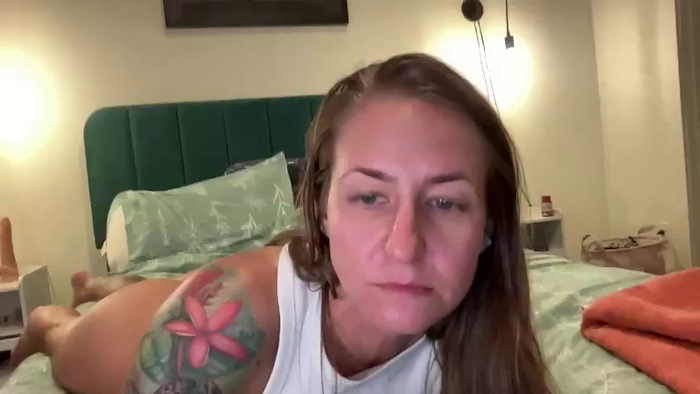Beebeefitgirl