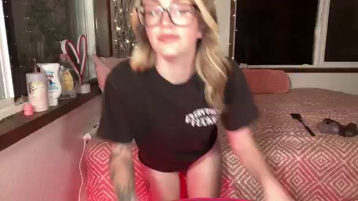 Halleheartly98