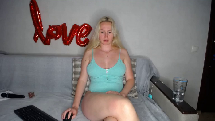 ShyGirlEva101