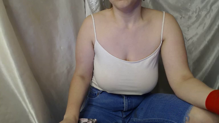 BettyGirlKiss