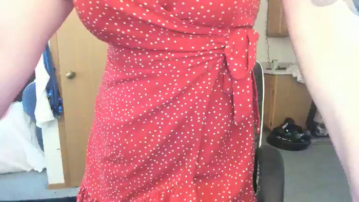 Hottyhousewife18