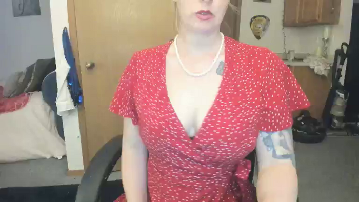 Hottyhousewife18