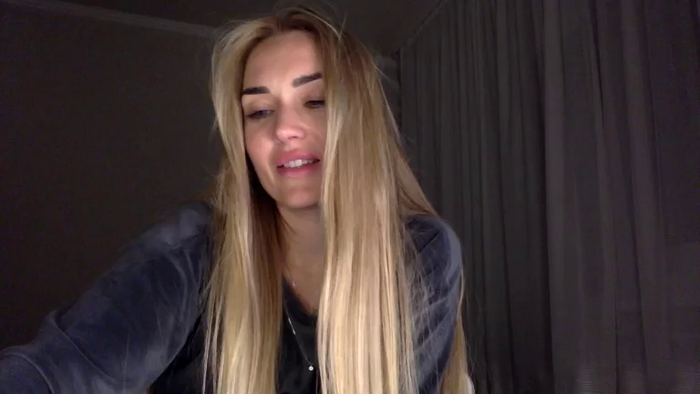 Tina_a