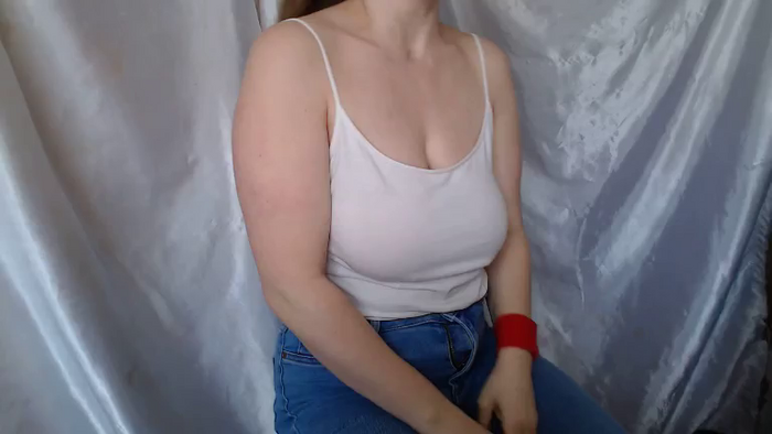 BettyGirlKiss