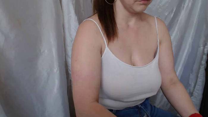 BettyGirlKiss