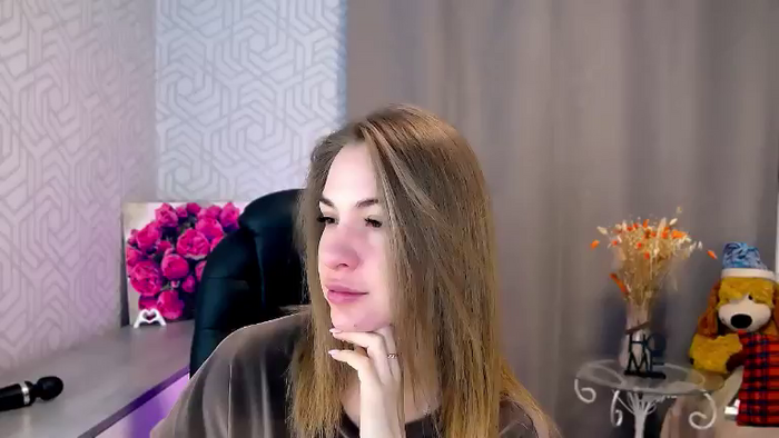 MeganNaughtyy
