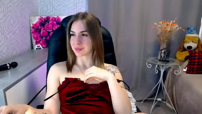 MeganNaughtyy